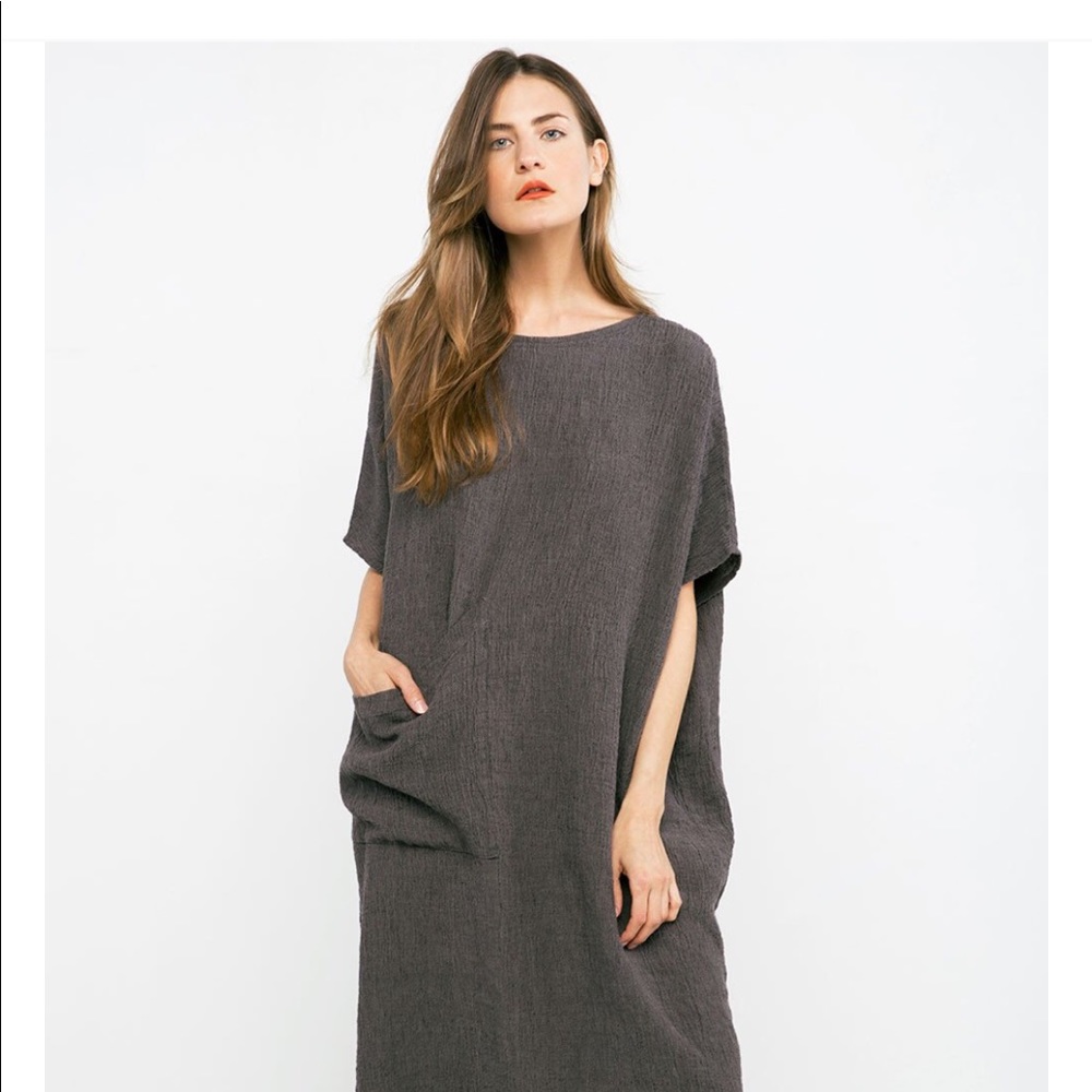 ISO Elizabeth Suzann Harper dress.